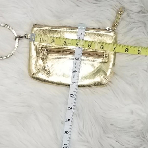 Express  gold bangle rhinestones  wristlet - Picture 7 of 7